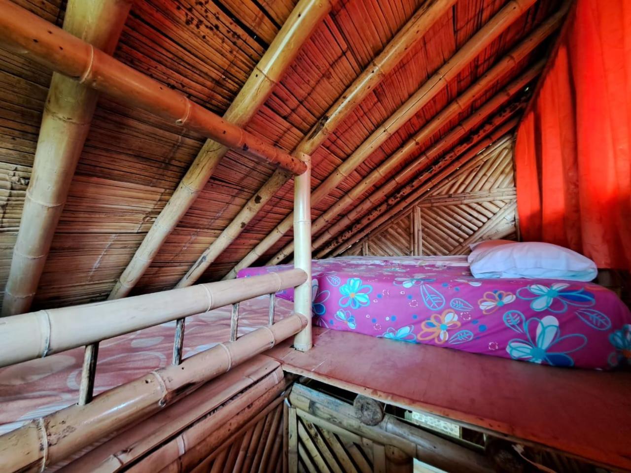 Hotel Guatape Adrianas Bambu Exterior foto